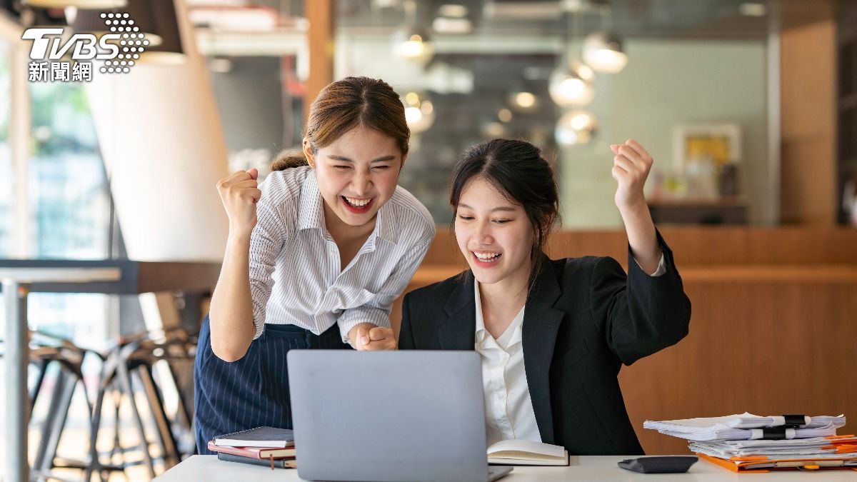 4位上榜的星座女命中帶金。（示意圖，非當事人／shutterstock達志影像）