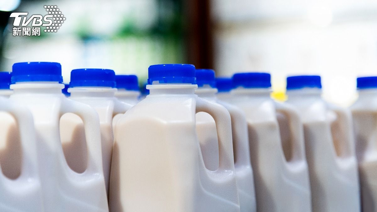 北市續辦班班有鮮乳計畫。（示意圖／shutterstock達志影像）