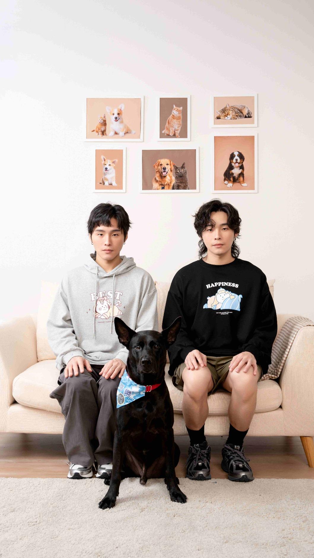 展榮展瑞忙碌不忘關心浪浪。（圖／財團法人流浪動物之家基金會提供）