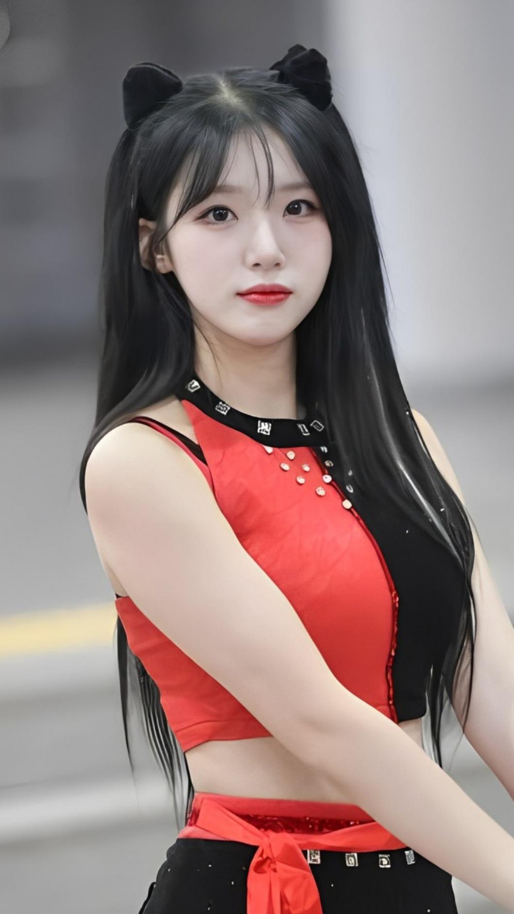 廉世彬（염세빈）在新的啦啦隊女王票選中奪冠。（圖／取自IG）