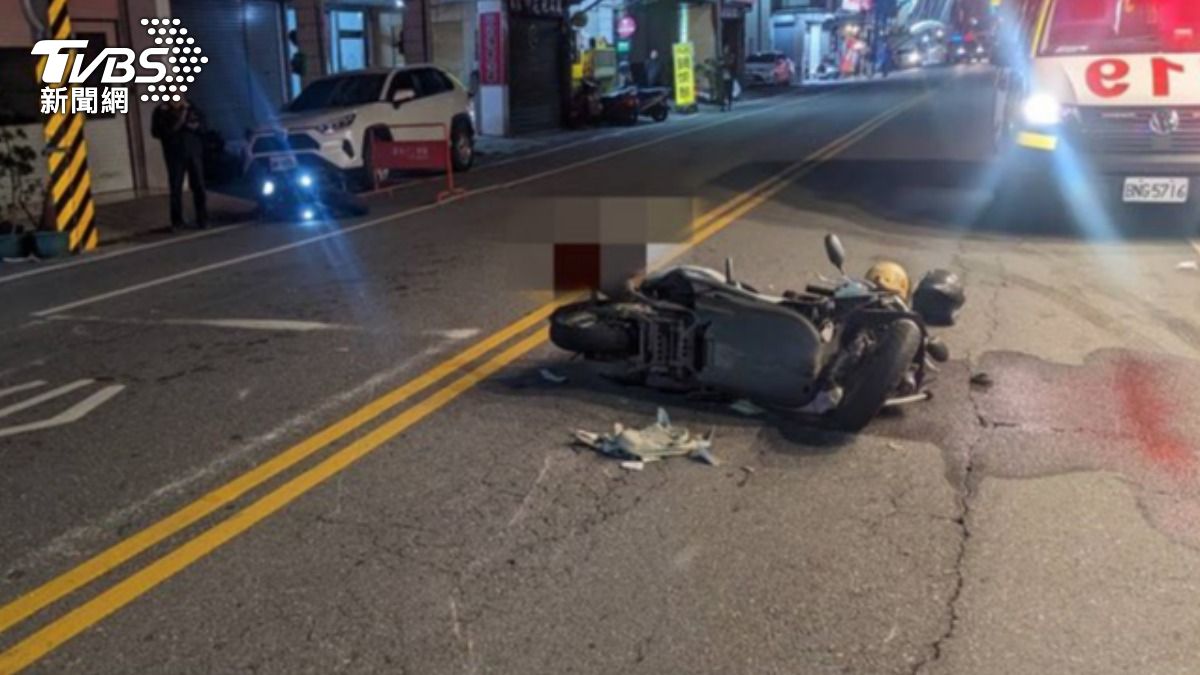 1月6日23歲吳姓男騎士身亡。（圖／TVBS）