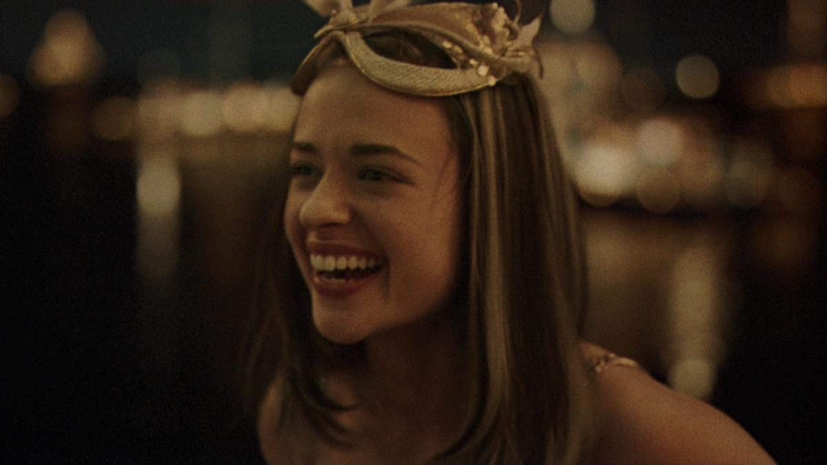 芮雪兒班諾在片中飾演羅比的前女友妮可。（圖／台北双喜提供）