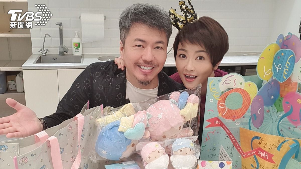 寇乃馨（右）非常喜歡雙子星。（圖／寇乃馨提供）