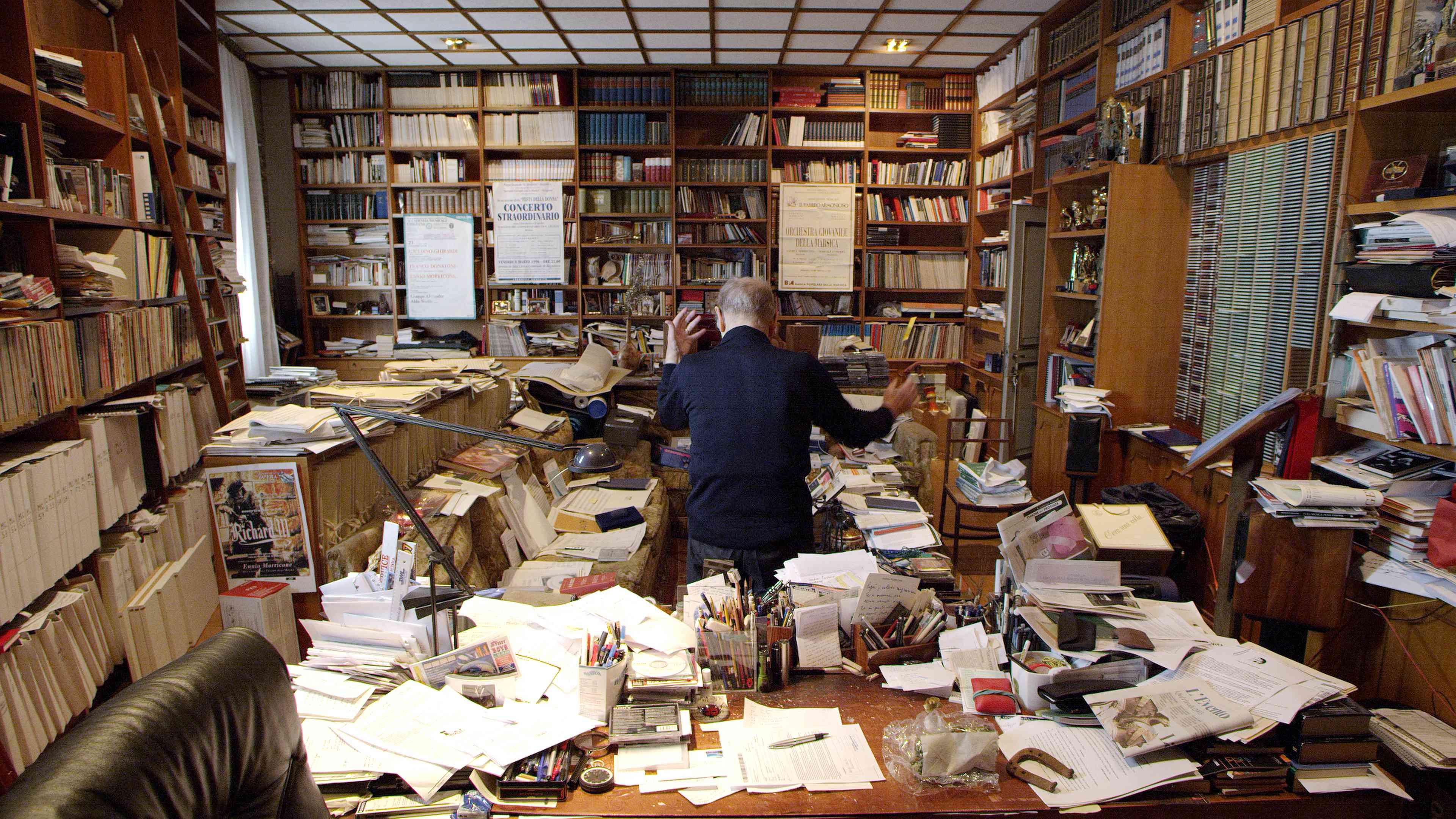 配樂大師顏尼歐》串動了50年世界電影史、500部電影音符流動。（圖／海鵬提供）