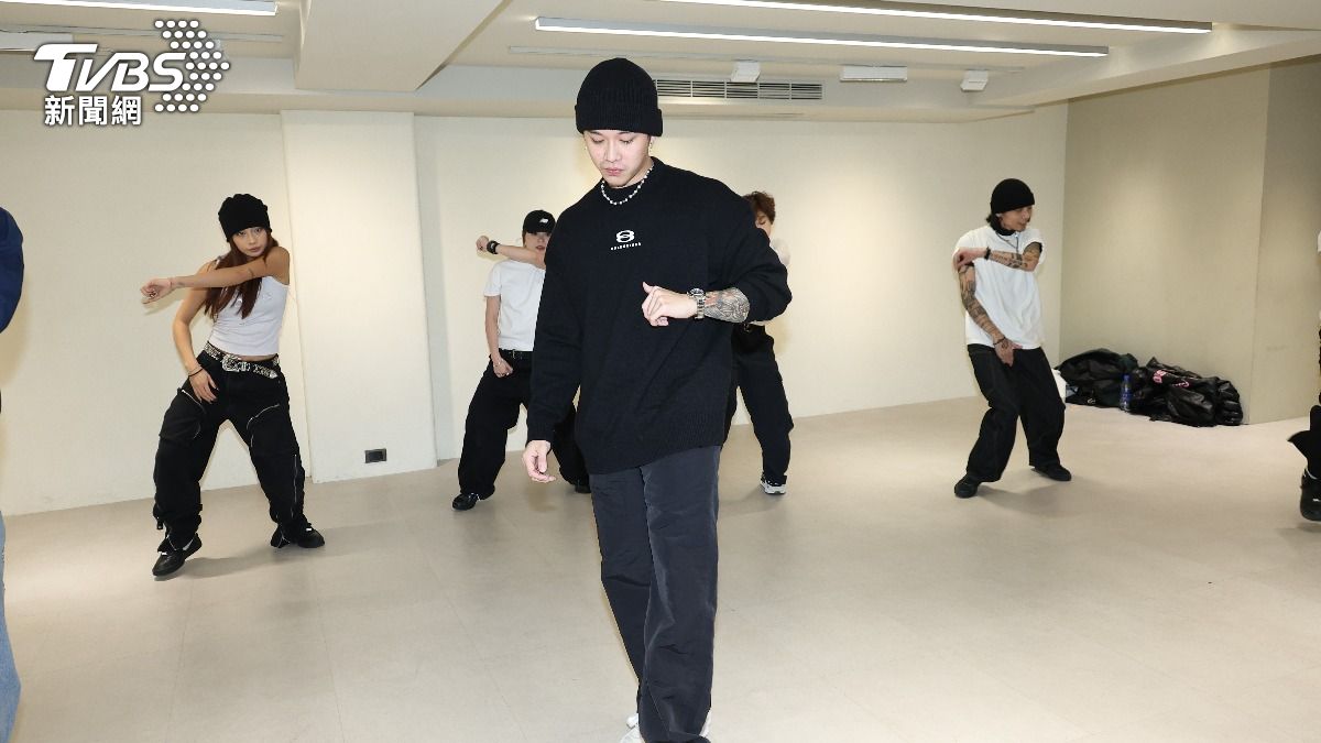 高爾宣練舞。（圖／張哲鳴攝）