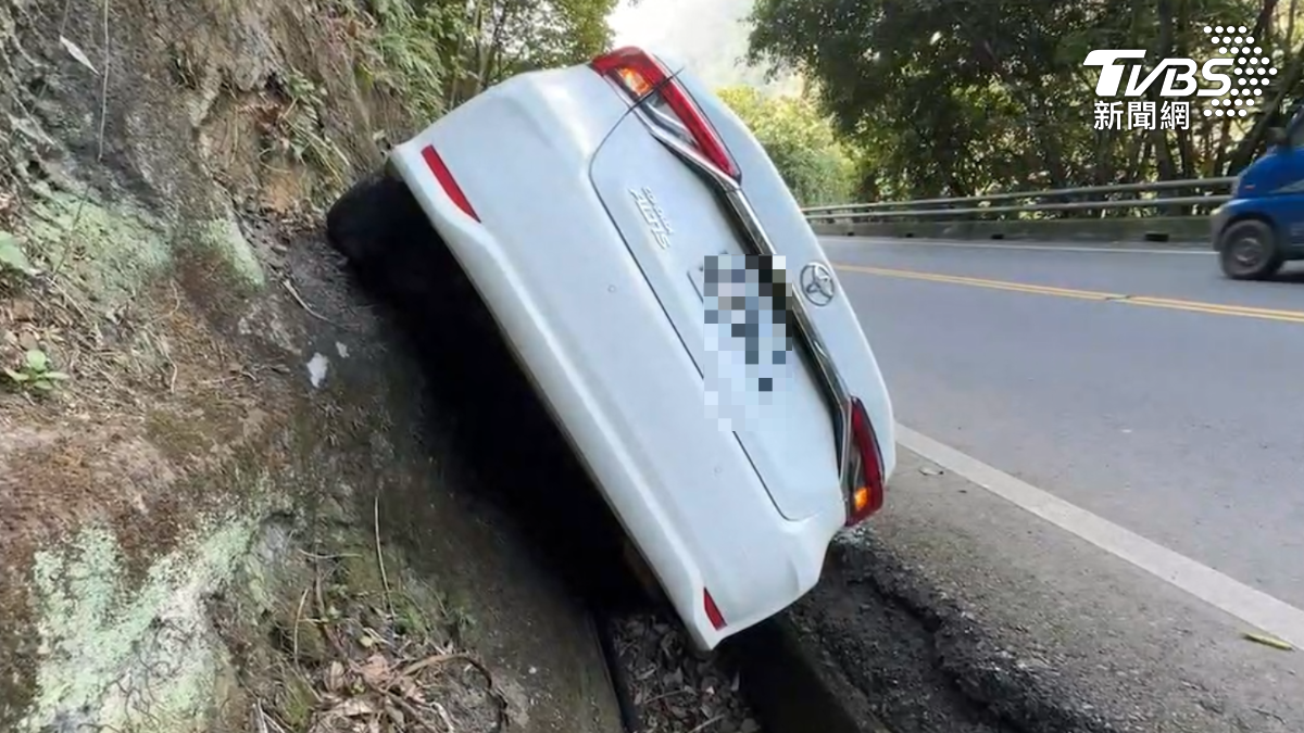 此車禍造成1人受傷。（圖／TVBS）
