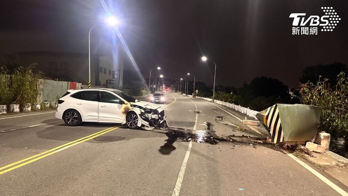 經過檢測，郭男酒精濃度高達每公升0.64毫克，明顯酒駕遭到移送。（圖／TVBS）