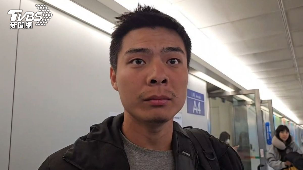 謝岳鵬回國時受訪。（圖／TVBS）