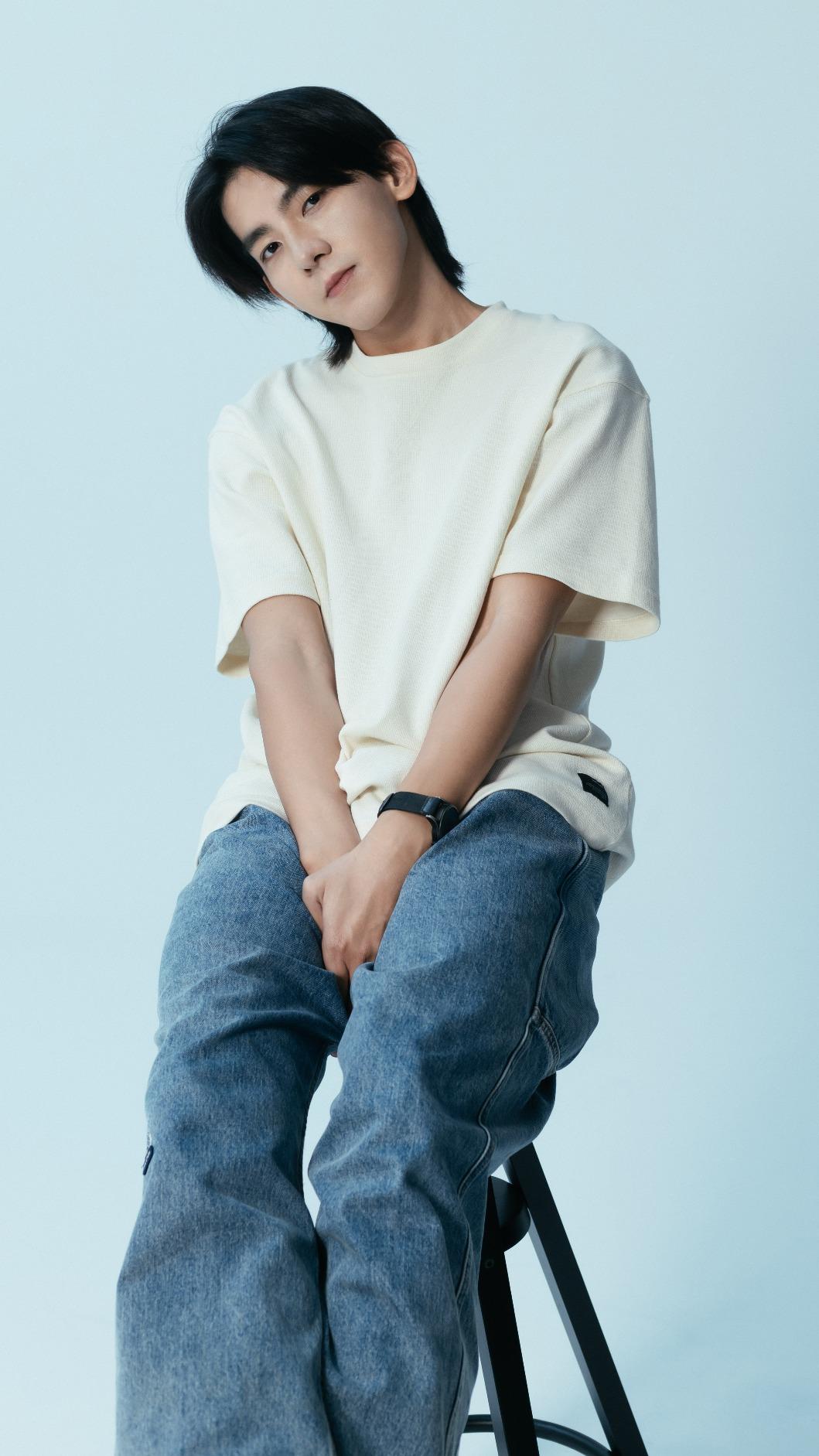 曾向鎮主演BL劇爆紅。（圖／《我們的。演藝工作室》提供）