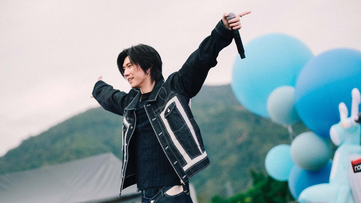 黃霆睿在「一路向東」高雄場後，今馬不停蹄前往玉里場演出。（圖／相信音樂提供）