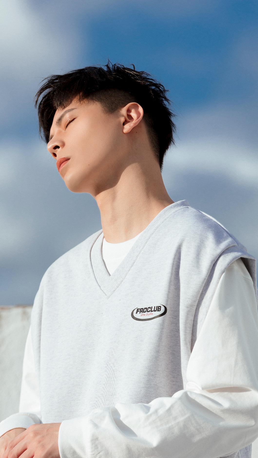 柯朋宇推出〈相片的局部〉MV。（圖／光與澈音樂提供）