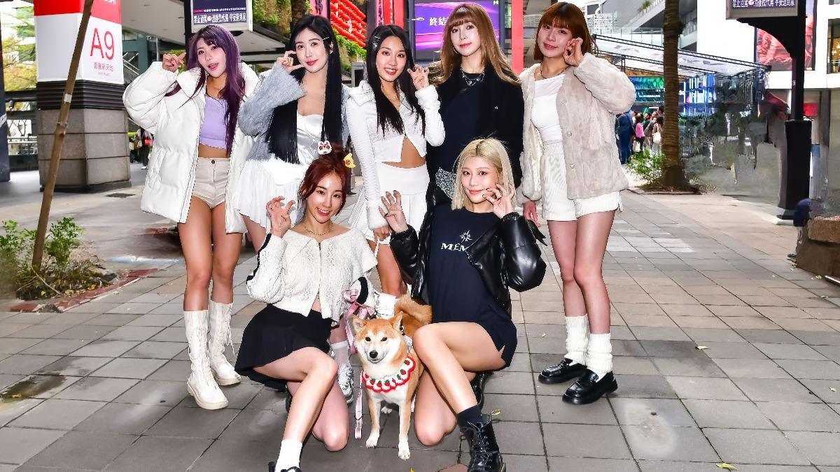 浪Live電豹女紹頤（左起）、雪寶、Nia、Jasmine、小楓、草莓和語萱出席粉絲見面會。（圖／想想時間有限公司提供）