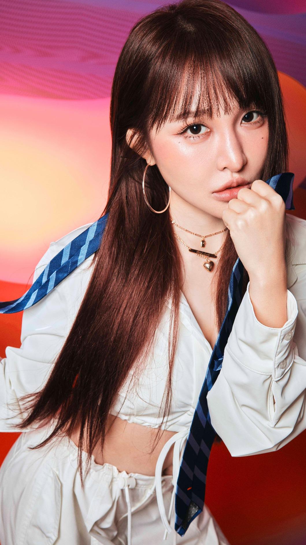 張若凡說自己是一個「極度」隱藏情緒的人。（圖／索尼音樂提供）