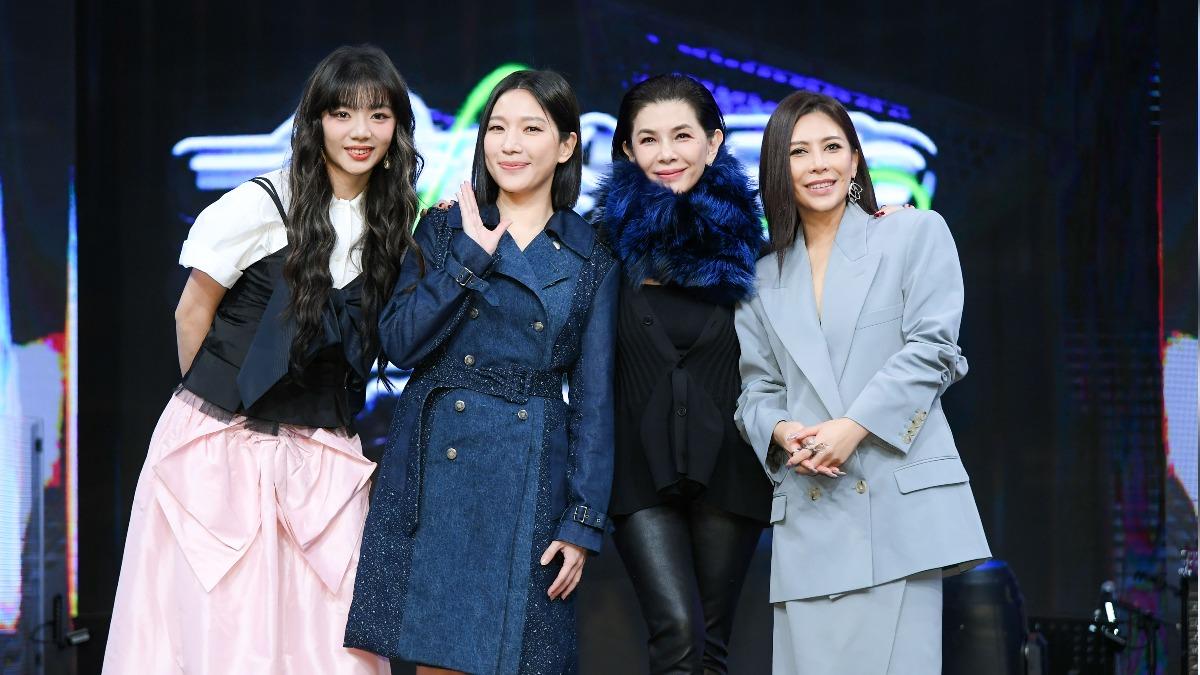 木木（左起）、Sandra、張清芳和艾怡良出席記者會。（圖／三立提供）