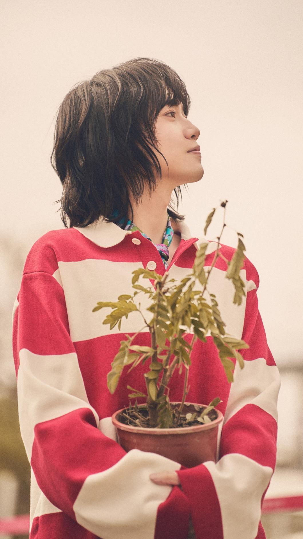 持修將骨灰化作盆栽。（圖／EMI提供）