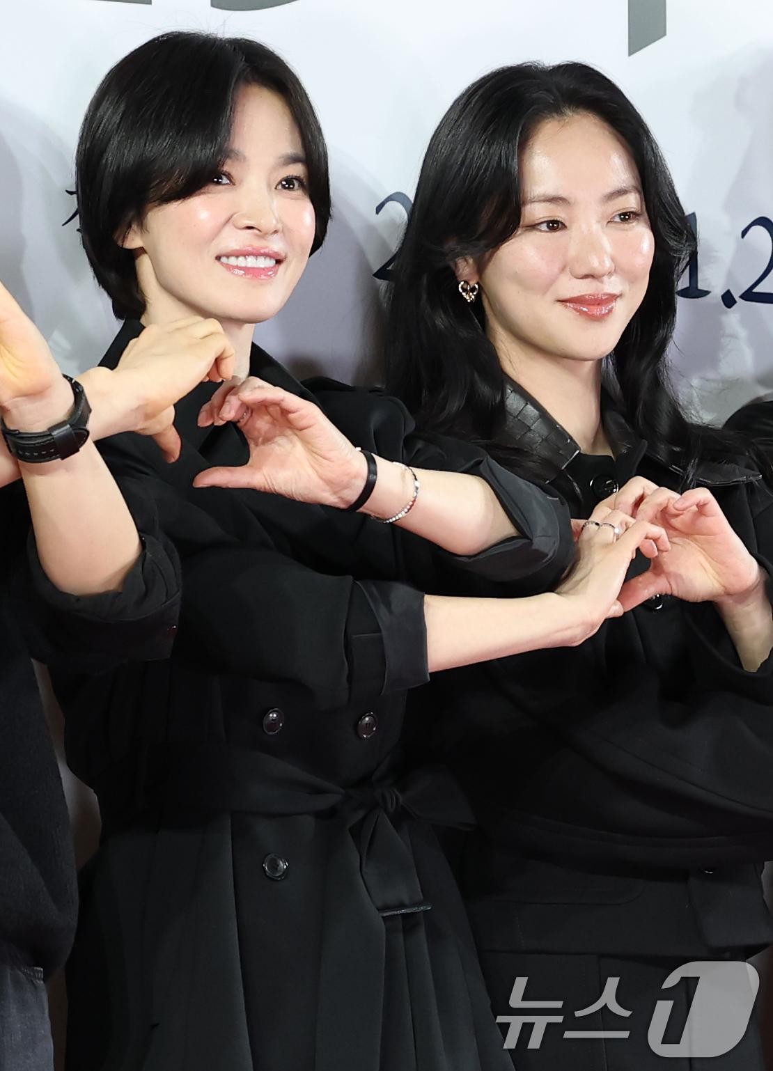 《闇黑修女》由宋慧喬（左）、全余贇主演。（圖／news1提供）