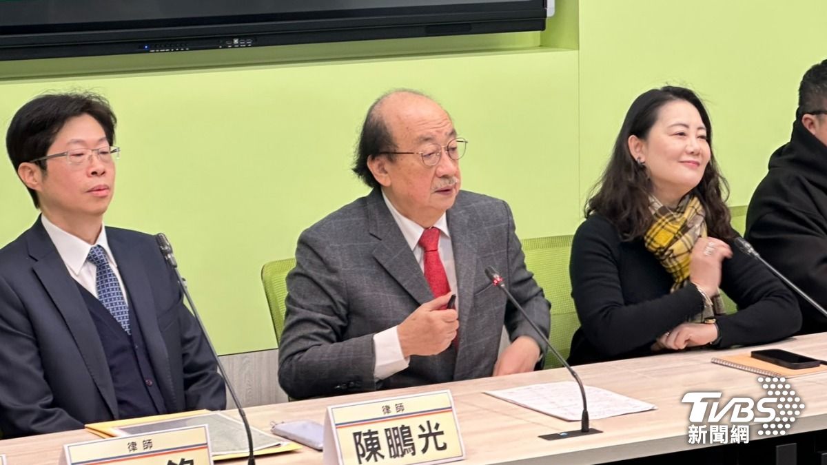 柯建銘今日稱為總預算案已48小時沒睡。（圖／潘袁詩羽攝）