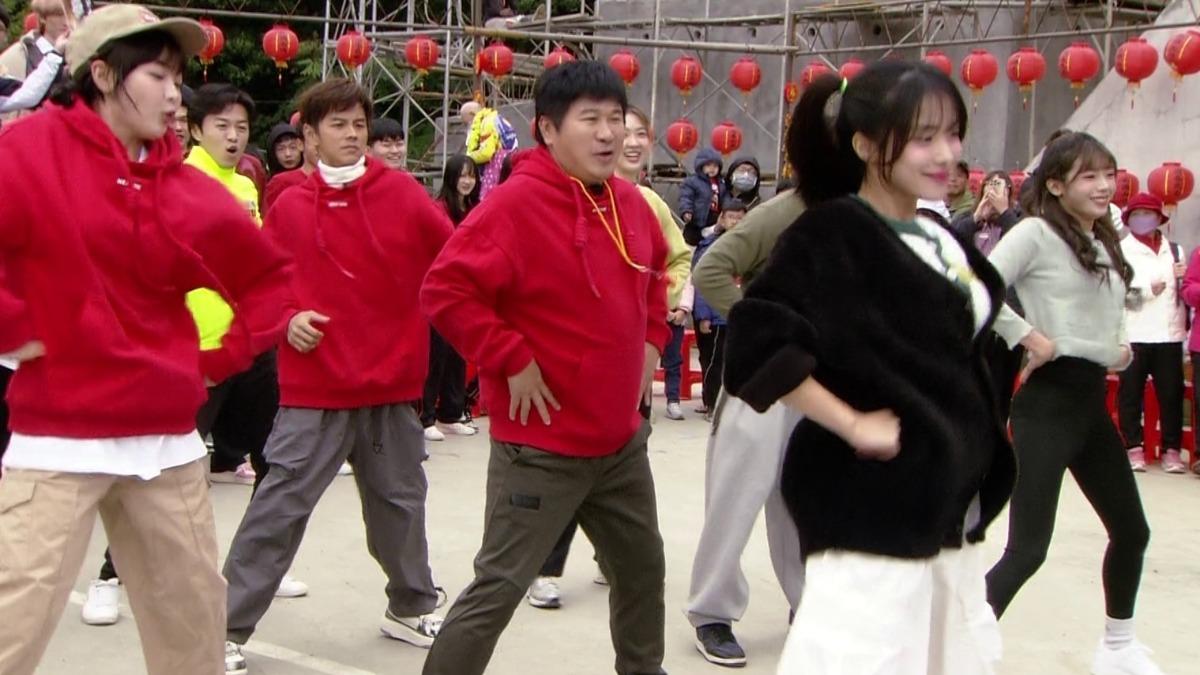 李多慧展現跳舞實力。（圖／民視提供）