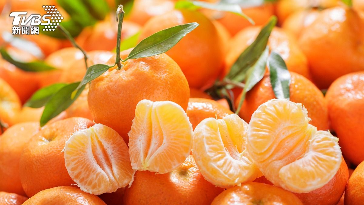 橘子白絲超營養千萬別剝掉！營養師揭6大好處　3族群要少吃