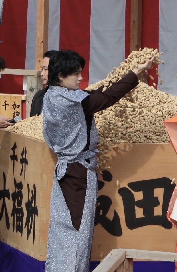 日本的撒豆節，家家戶戶撒豆子驅除鬼怪。（圖／翻攝自X）