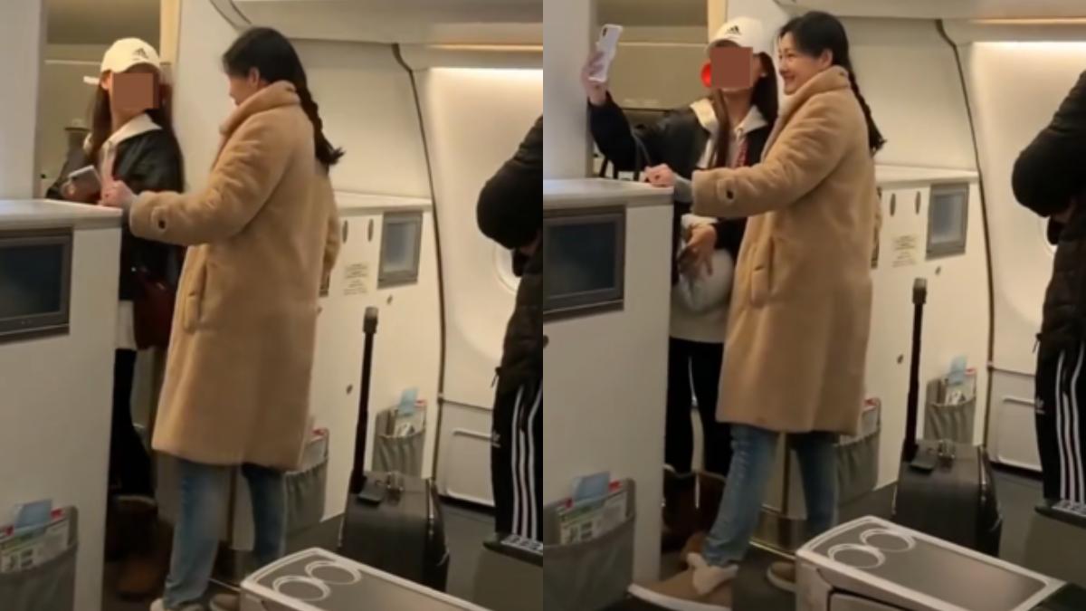 大S在機艙內與民眾合影。（圖／翻攝自小紅書）