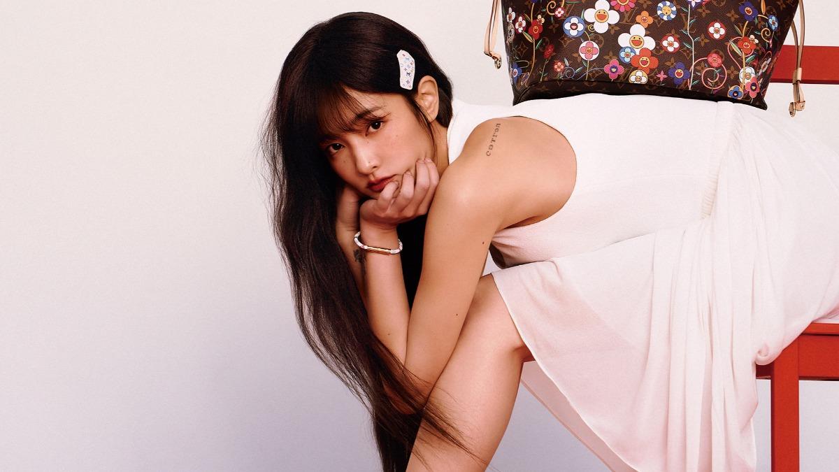 王淨受邀成為ELLE 2月號封面之星。（圖／《ELLE》國際中文版雜誌提供）