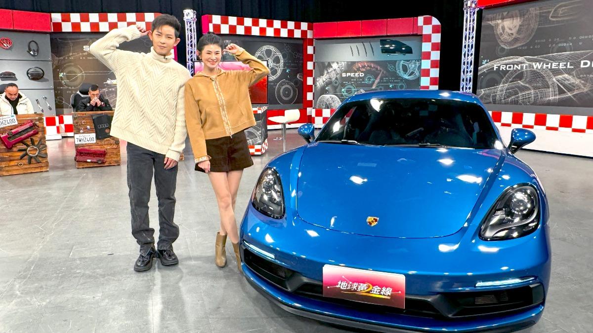 蘇宗怡終於找到精靈耳同伴敖犬、搞笑認親。（圖／ TVBS）