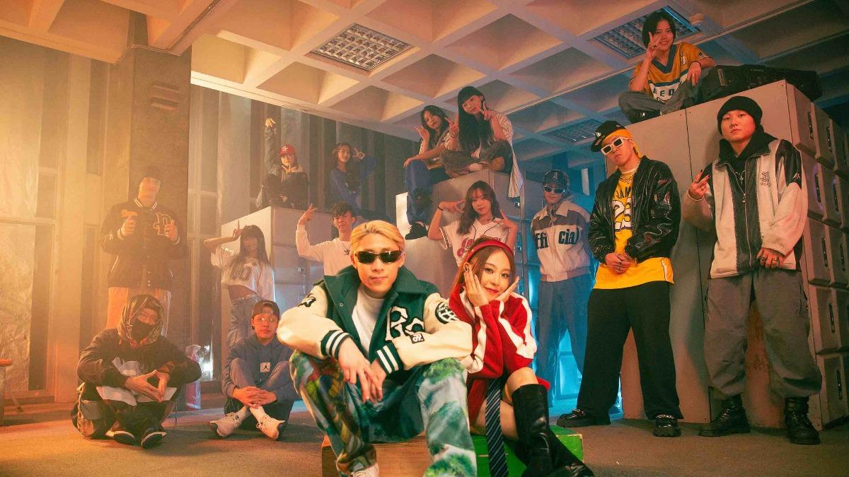 艾文盼望透過新歌斷開過去不自信的自己。（圖／混血兒娛樂提供）