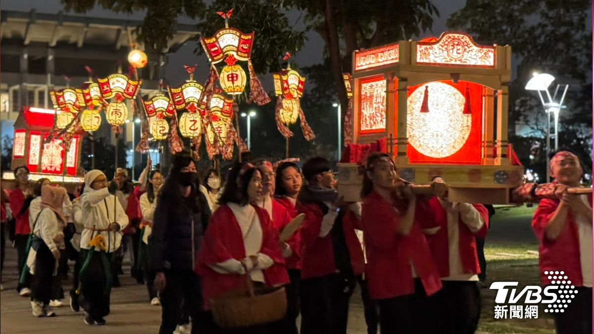 元宵節-元宵節習俗-跳上元-習俗-元宵節拜拜