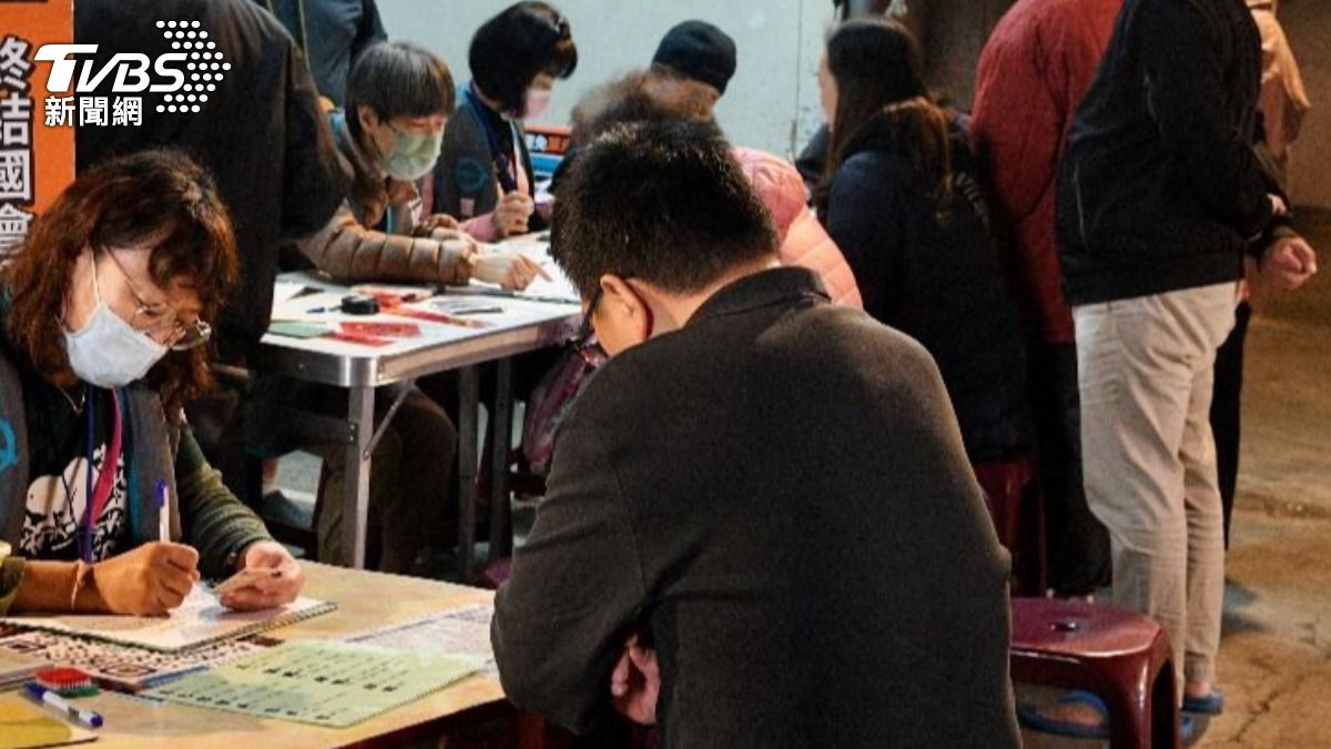 不少人認為「大罷免潮」已是箭在弦上。（資料照／胡瑞麒攝）