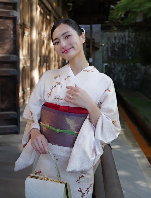 山賀琴子1年短命婚結束。（圖／翻攝自kotokoyamaga IG）