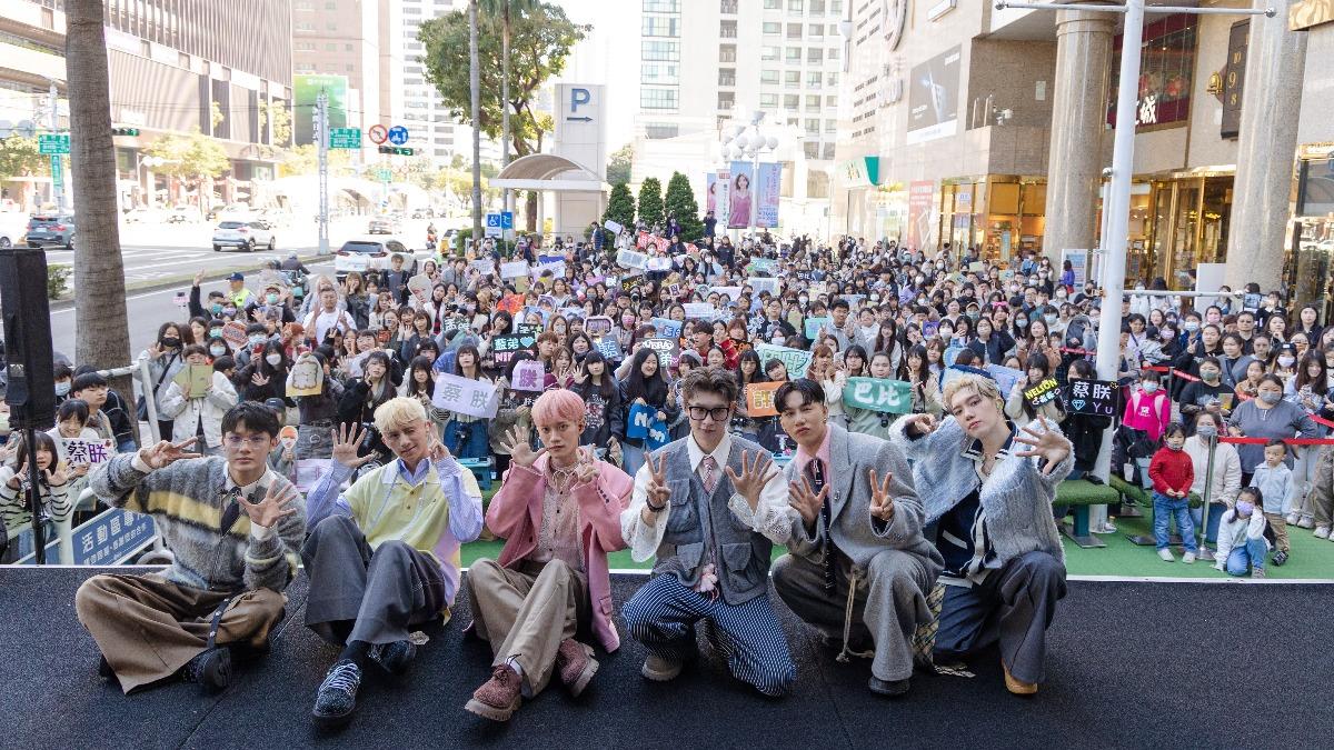 VERA吸引大批粉絲。（圖／踢帕娛樂提供）