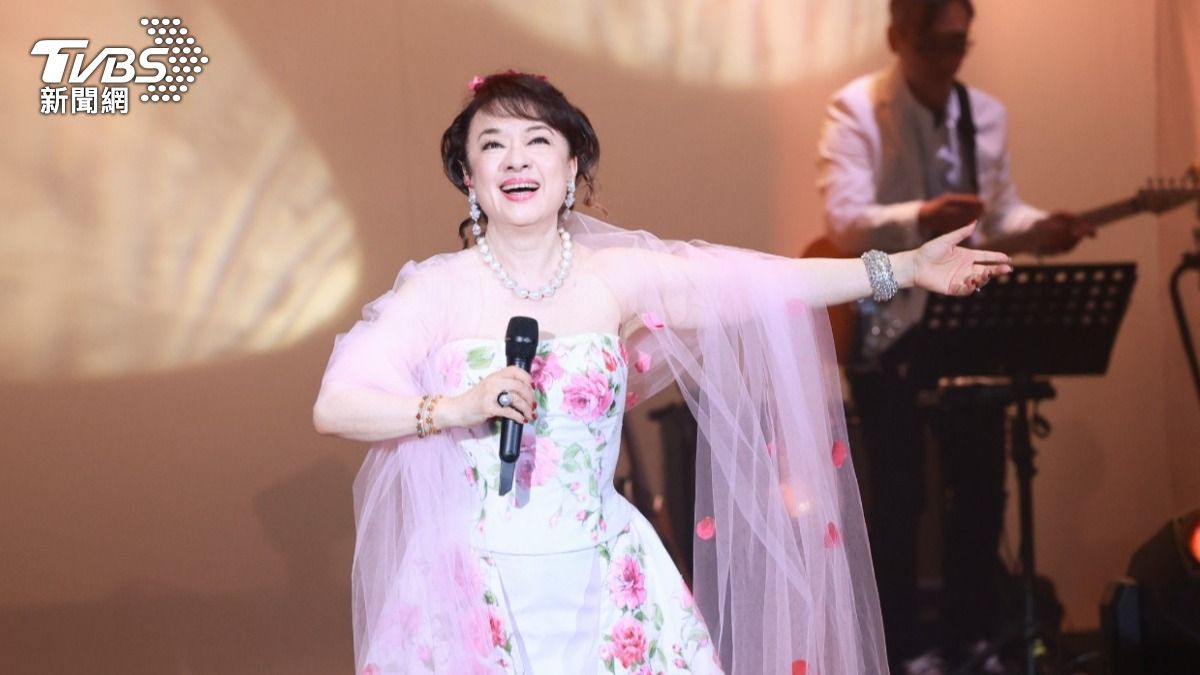 翁倩玉薄紗登場。（圖／趙世平攝）