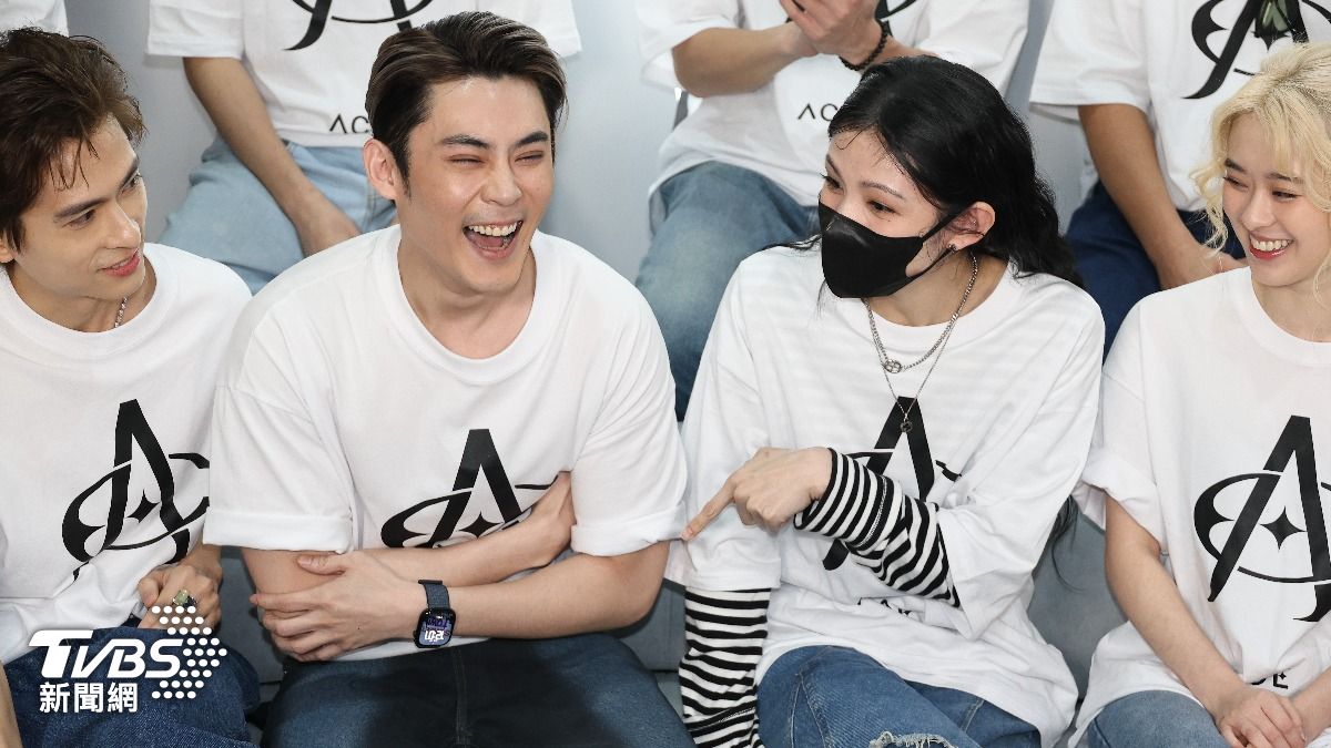 李千娜在《男公館》將與陳奕有親密戲，她笑稱陳奕自肥。（圖／張哲鳴攝）