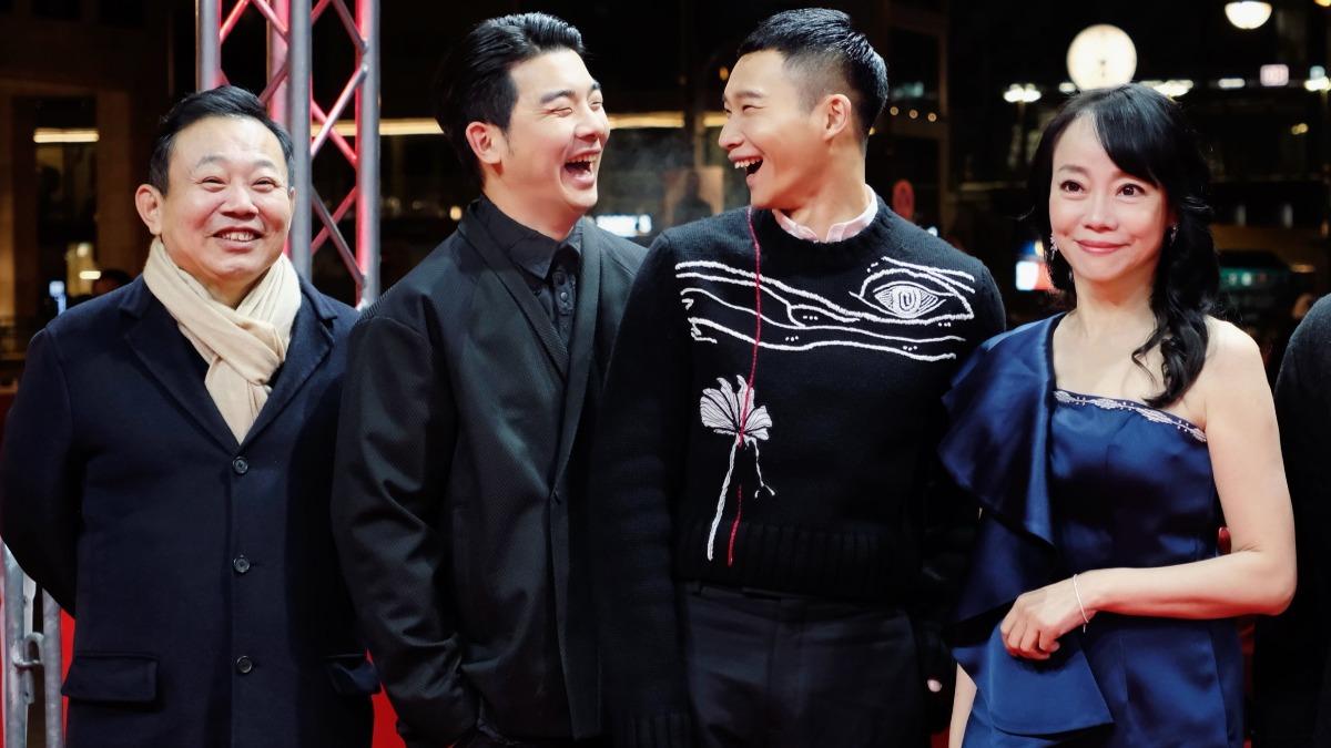 鄭志偉（左起）、胡瑋杰、黃冠智、范瑞君跟德國影迷交流。（圖／公共電視提供）