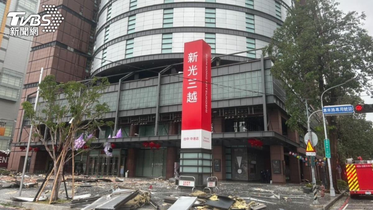 新光三越氣爆案相當嚴重。（圖／林冠丞攝）