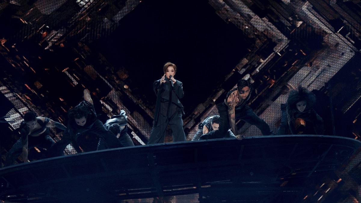 林憶蓮演唱許多經典歌曲。（圖／索尼音樂提供）