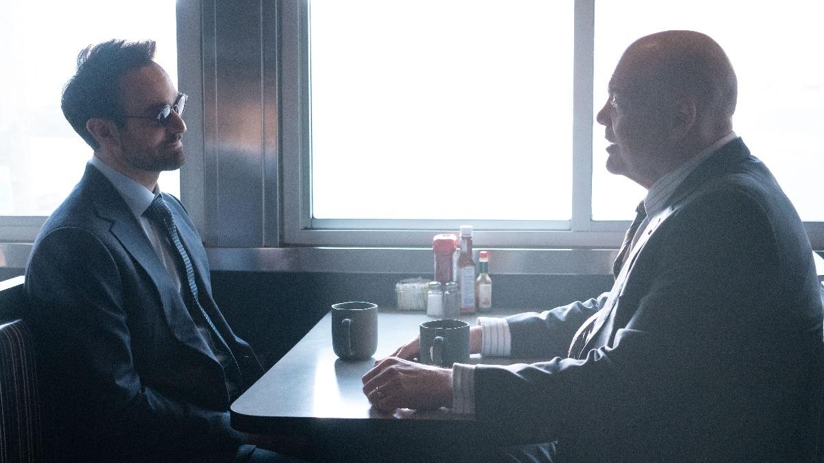 查理考克斯和文森唐諾費里奧戲裡死對頭，戲外卻成好麻吉。（圖／Disney+提供）