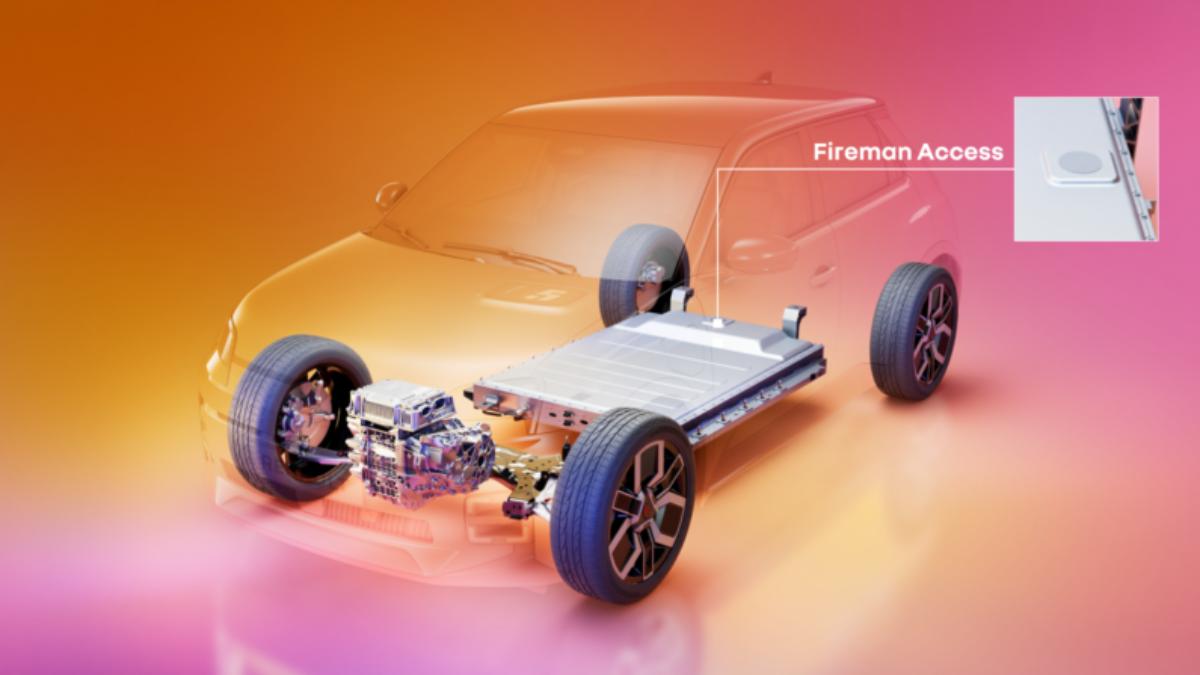Renault全新的消防技術Fireman Access，能直接將水柱注入電池組內，達到更有效地降溫。（圖／Renault提供）