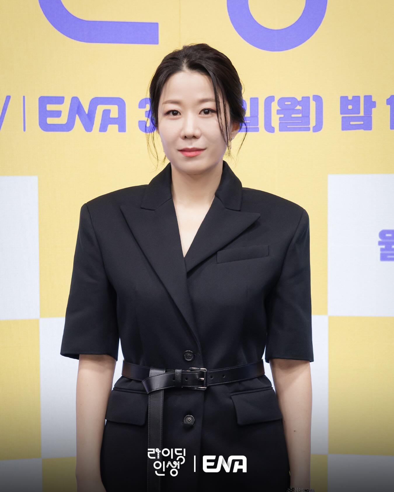 田慧振今天為新作品現身。（圖／翻攝自channel.ena.d IG）