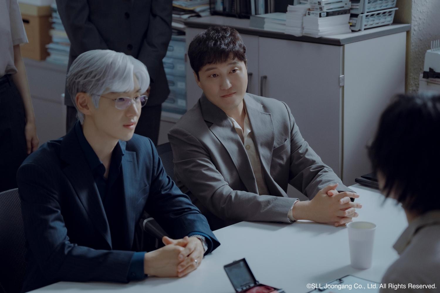 李帝勳和金大明（右）聯手面對商業戰爭。（圖／Hami Video提供）