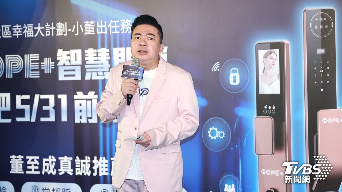 董至成為了HOPE +代言瘦身15公斤。（圖／黃城碩攝）