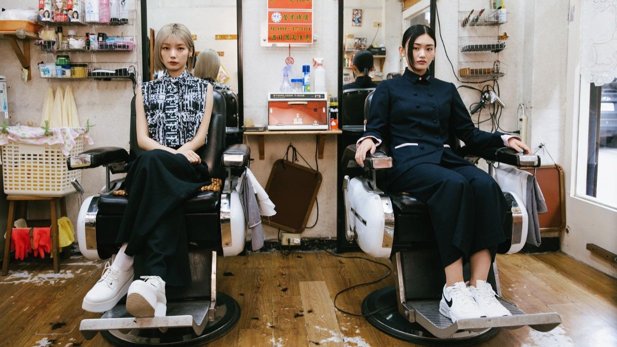 藤吉夏鈴（左）、山﨑天2月已經先來台。（圖／索尼音樂、ATC Taiwan提供）