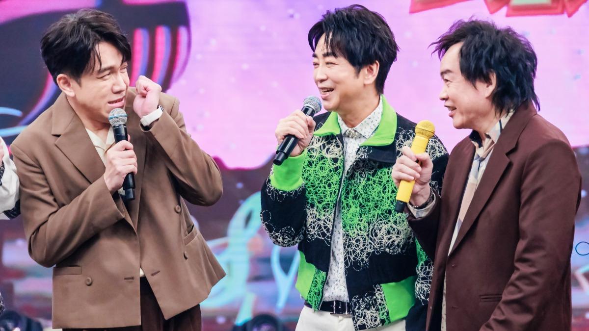 金牌製作人羅文聰（中）連兩月上節目。（圖／中視提供）