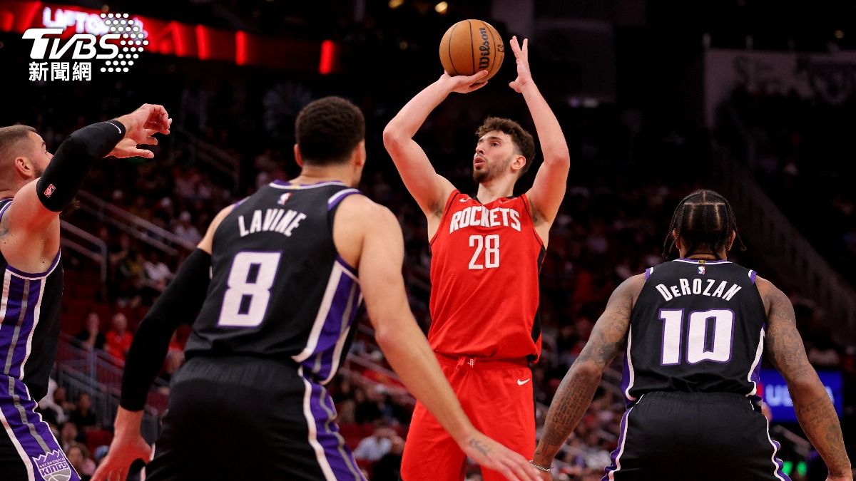 申京攻下全場最高的30分10籃板5助攻。（圖／達志影像路透社）