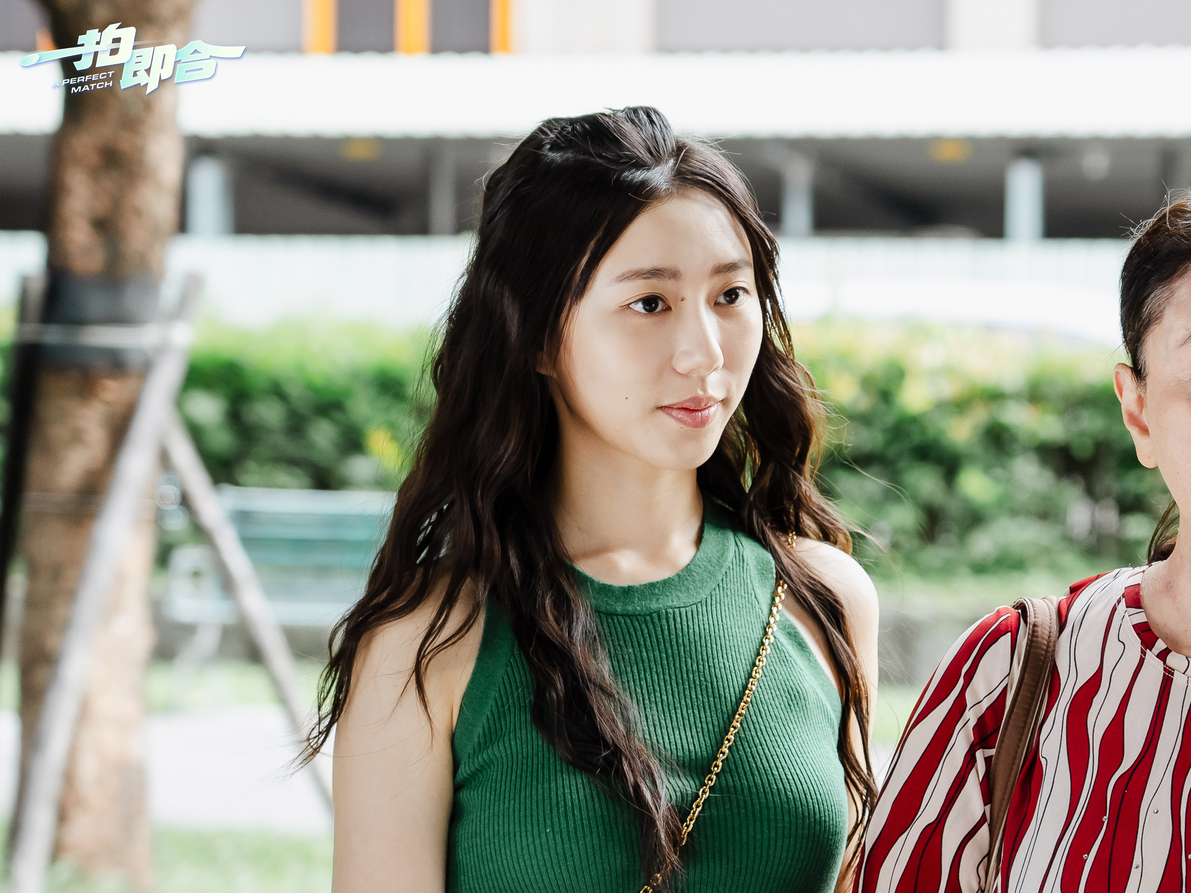 鄧雨忱飾演游書庭的三八閨蜜「倩倩」，陪著他一起度過失戀低潮。（圖／艾迪昇傳播提供）