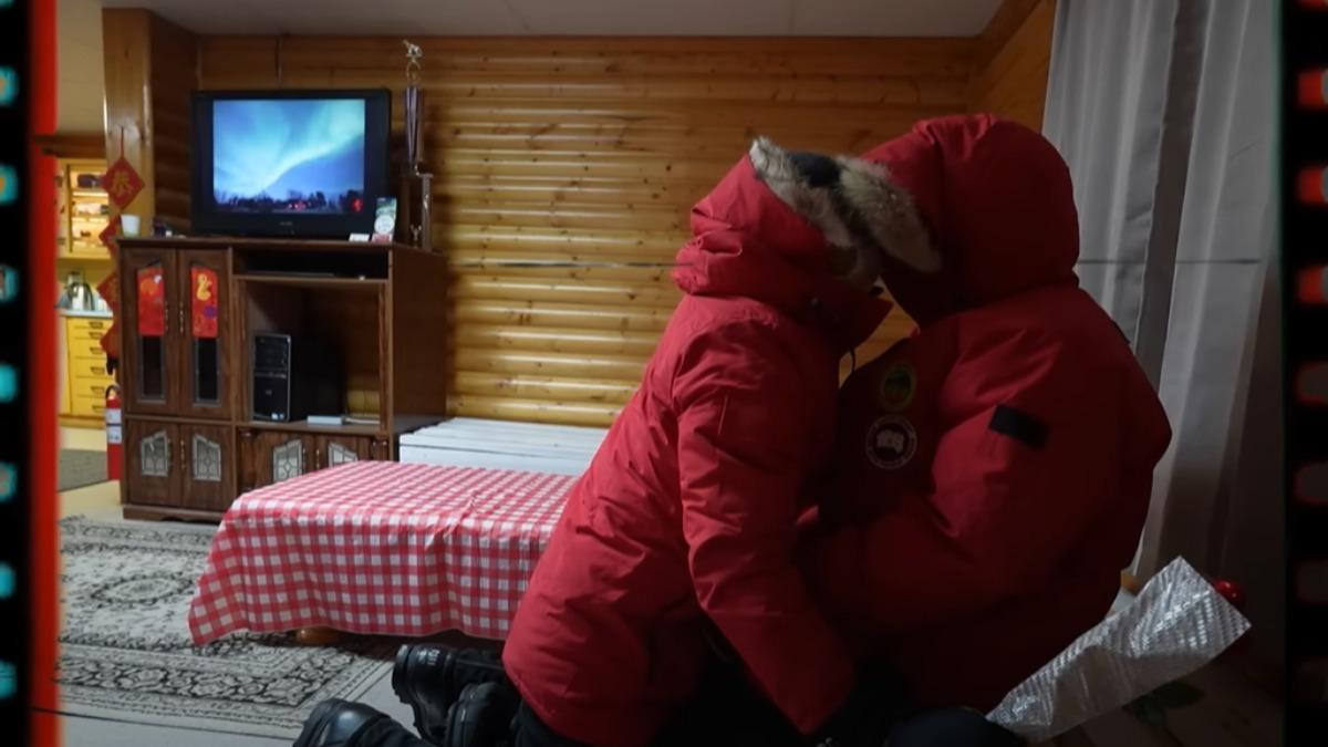 薔薔和男友互動甜蜜。（圖／翻攝薔薔YouTube）