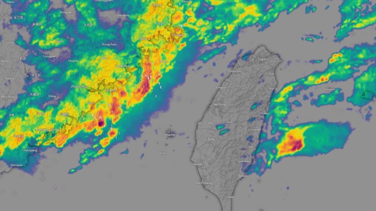 Taiwan braces for severe weather front (Courtesy of TyTech Taiwan’s FB) Taiwan braces for severe weather as front moves in
