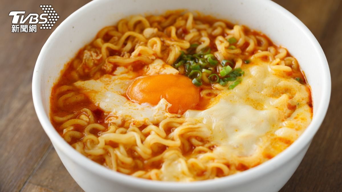 泡麵是國民美食。（示意圖／Shutterstock達志影像）