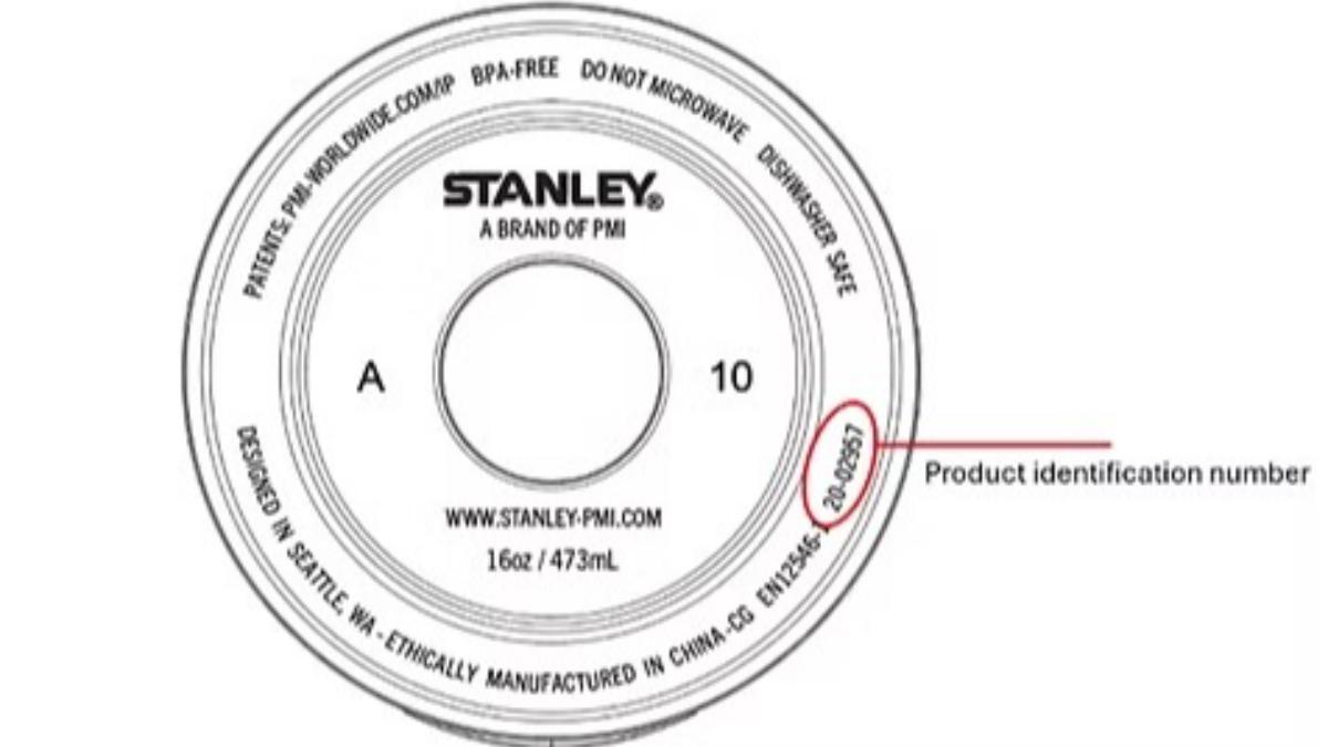 杯底識別碼。（圖／翻攝自 stanley官網）